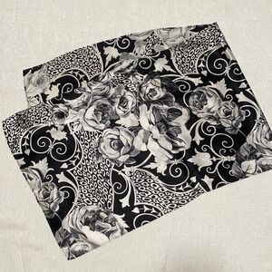 St.‎ John silk black/white floral scarf